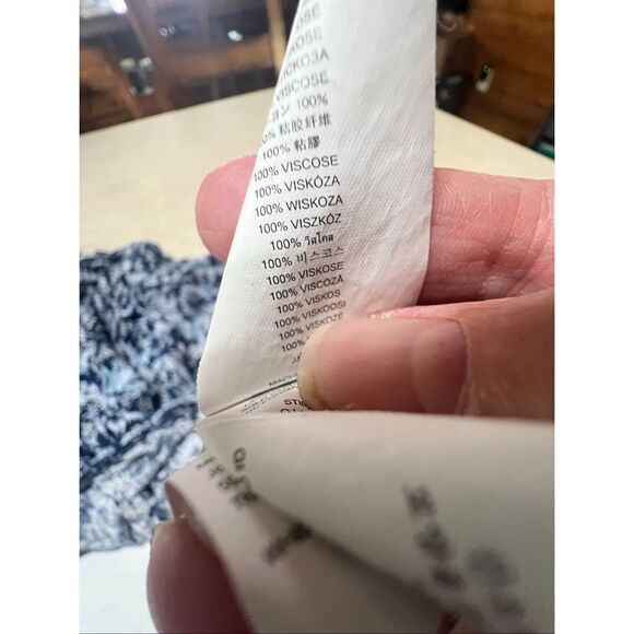 Michael Kors Pullover Knit top Sz OX (10/12) Blues - Picture 4 of 7